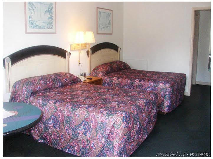 Scottish Inn And Suites بيري المظهر الخارجي الصورة