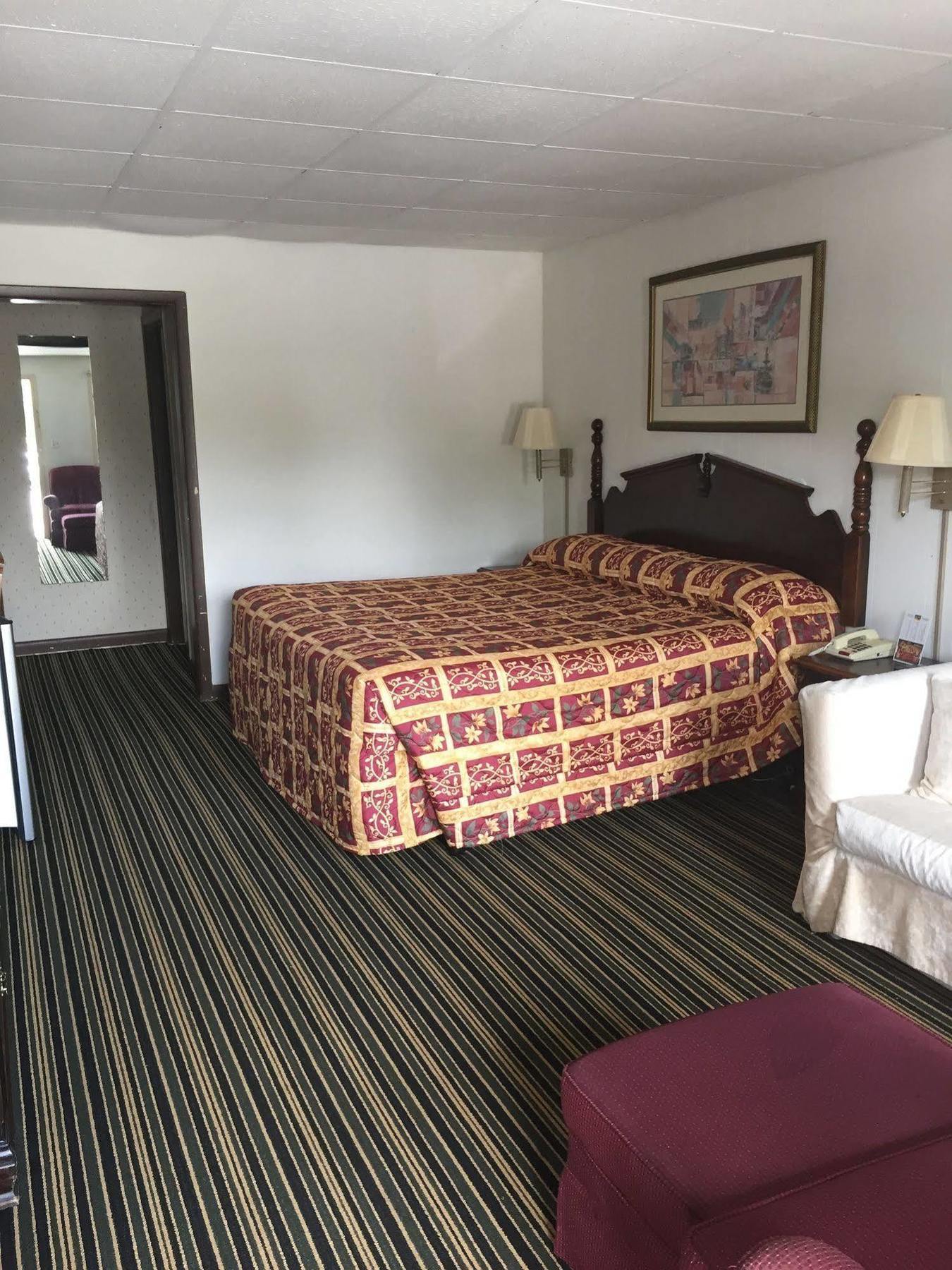 Scottish Inn And Suites بيري المظهر الخارجي الصورة