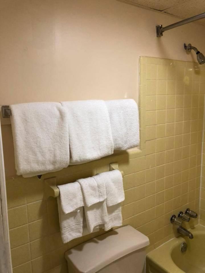 Scottish Inn And Suites بيري المظهر الخارجي الصورة